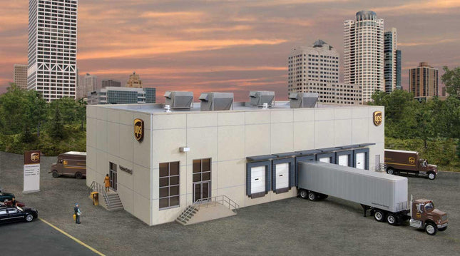 Walthers Cornerstone 933-4110 | UPS® Hub with Customer Center | HO Scale