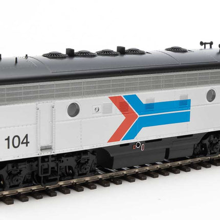 WalthersMainline 910-9946 | EMD F7 A-B Set - Standard DC - Amtrak(R) #104, 152 (Phase I; silver, red, blue, black) | HO Scale
