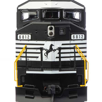 Walthers Mainline 910-10319 | EMD SD60M with 3-Piece Windshield - Standard DC - Norfolk Southern #6812 | HO Scale
