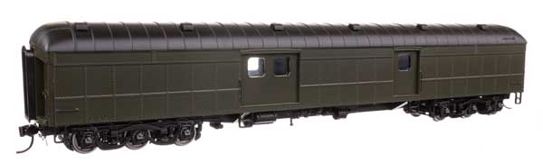 WalthersProto 920-17501 HO scale 70' Heavyweight Baggage Car, undecorated