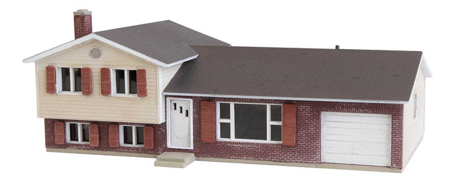 Walthers Cornerstone 933-3840 | Split-Level House - Building Kit | N Scale