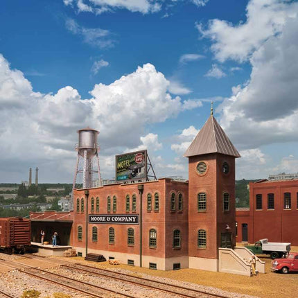 Walthers Cornerstone Vintage Brick Warehouse model in HO scale, showcasing classic brick architecture and industrial design.