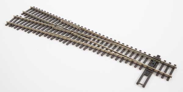 WalthersTrack 10015 Code 100 Nickel Silver DCC-Friendly #5 Turnout Left Hand HO scale