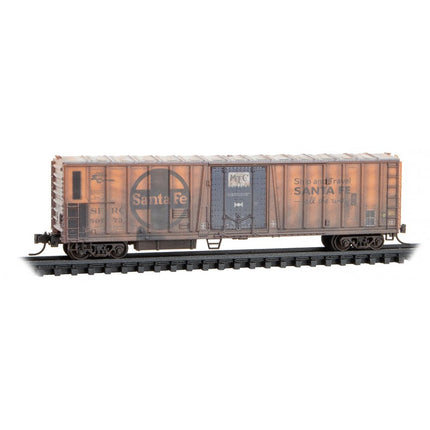 Micro Trains 99305063 | 51' 3-3/4" Riveted-Side Mechanical Reefer 2-Pack (Foam Insert) - Ready to Run - Santa Fe #50798, 50773 (Weathered, orange, blue, black, Large Logo) | N Scale