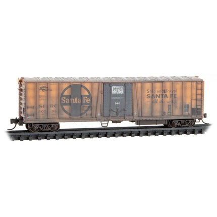 Micro Trains 99305063 | 51' 3-3/4" Riveted-Side Mechanical Reefer 2-Pack (Foam Insert) - Ready to Run - Santa Fe #50798, 50773 (Weathered, orange, blue, black, Large Logo) | N Scale