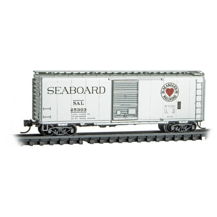 Micro Trains 02000387 | 40' Single-Door Boxcar - Ready to Run - Seaboard Air Line #25303 (silver, black, red, Heart Logo) | N Scale