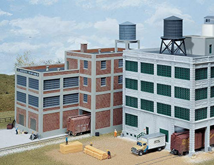 Walthers 933-3231 George Roberts Printing N Scale - built factory diorama scene