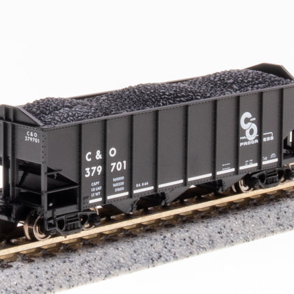 Broadway Limited 7153 C&O 3-Bay Hopper 2-Pack N Scale - car 379701 three-quarter view