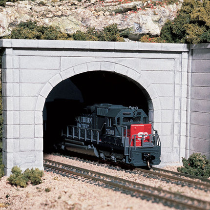 Woodland Scenics 1156 Concrete Double Portal