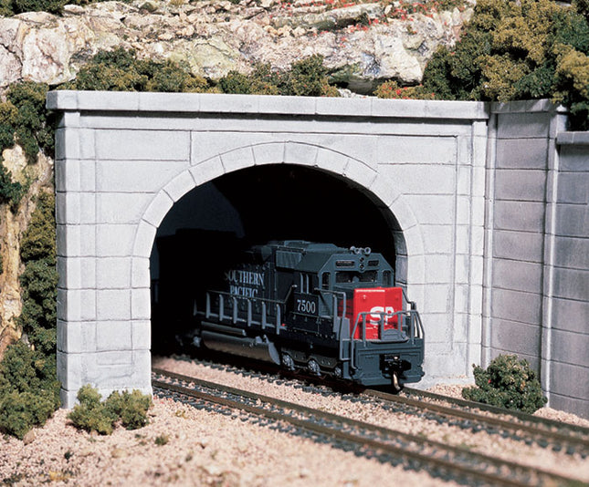 Woodland Scenics 1256 Concrete Double Portal