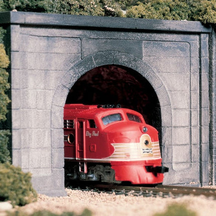 Woodland Scenics C1266 | Concrete Single Track Tunnel Portal | O Scale