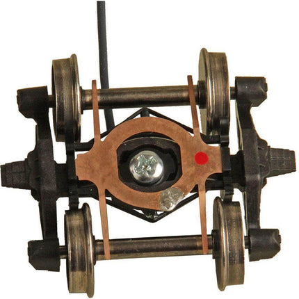 Kadee 590 | Bettendorf - AAR Electrical Pickup Self Centering Caboose Trucks with 33" Smooth Back Wheels - HGC | HO Scale - Squeaky's Trains