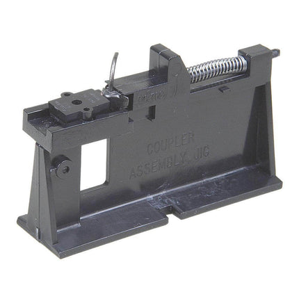 Kadee 701 | Coupler Assembly Fixture for #4, 5, 9 & 58 Couplers | HO Scale - Squeaky's Trains