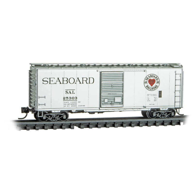 Micro Trains 02000387 | 40' Single-Door Boxcar - Ready to Run - Seaboard Air Line #25303 (silver, black, red, Heart Logo) | N Scale - Squeaky's Trains