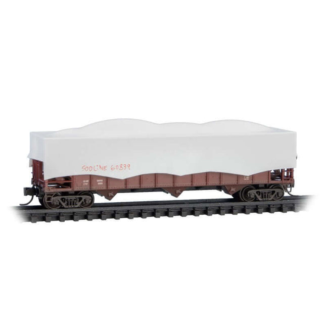 Micro Trains 993 02 239 | 100-Ton 3-Bay Ribside Open Hopper w/Tarp Cover 4-Pack (Foam) - Ready to Run - Soo Line #60867, 60839, 60825, 60809 (Weathered, Boxcar Red) | N Scale - Squeaky's Trains