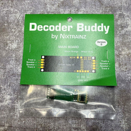 NixTrainz Decoder Buddy V5B | 8 Outputs & LED Ready - Squeaky's Trains