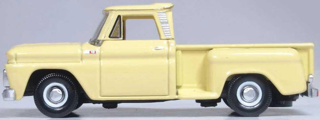 Oxford Diecast 87CP65007 | 1965 Chevrolet Stepside Pickup | HO Scale - Squeaky's Trains