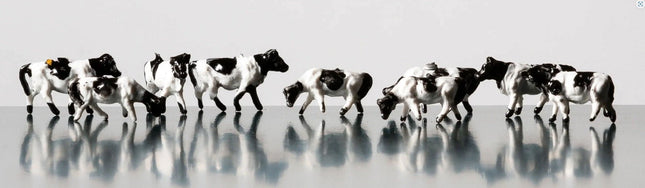 Rock Island Hobby 063302 | Cows | N Scale - Squeaky's Trains