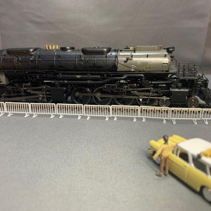 Squeaky's Trains | Crowd Control Barricades | HO Scale - Squeaky's Trains