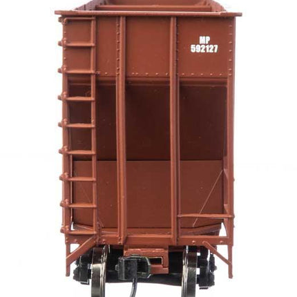 WalthersMainline 910-6788 | 73'3" Greenville 7,000 Cubic Foot Wood Chip Hopper - Ready to Run - Union Pacific(R) Missouri Pacific(TM) #592127 | HO Scale - Squeaky's Trains
