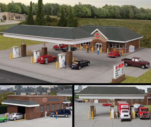 Walthers Cornerstone 933-3538 | Modern Travel Center / Gas Station | HO Scale - Squeaky's Trains