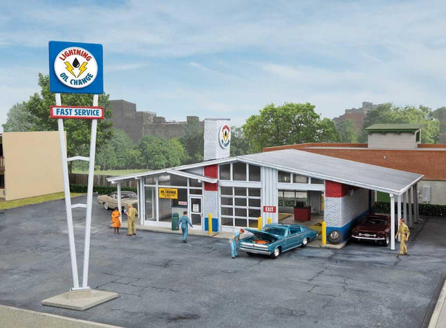 Walthers Cornerstone 933-3543 | Drive-in Oil Change - Repurposed Gas Station | HO Scale - Squeaky's Trains