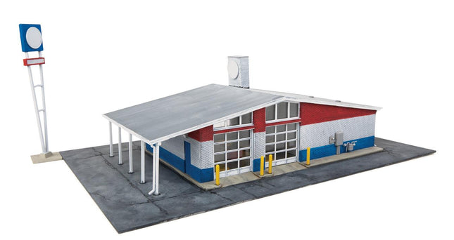 Walthers Cornerstone 933-3543 | Drive-in Oil Change - Repurposed Gas Station | HO Scale - Squeaky's Trains