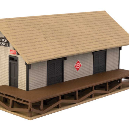 Walthers Cornerstone 933-3895 | Golden Valley Freight House - Building Kit | N Scale - Squeaky's Trains