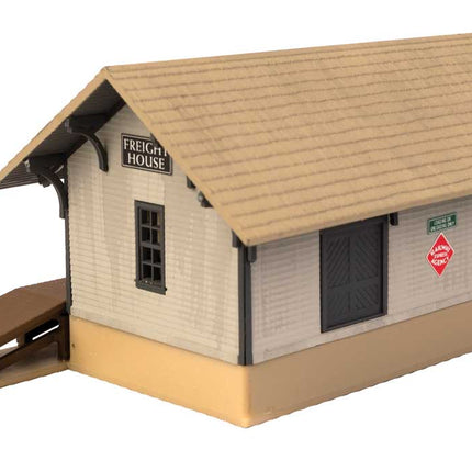 Walthers Cornerstone 933-3895 | Golden Valley Freight House - Building Kit | N Scale - Squeaky's Trains