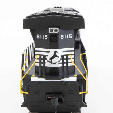 Walthers Mainline 910-10209 | GE ES44AC Evolution Series GEVO - Standard DC - Norfolk Southern #8115 | HO Scale - Squeaky's Trains