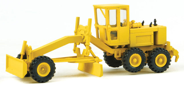 Walthers SceneMaster 949-11010 | Road Grader - Unassembled Kit | HO Scale - Squeaky's Trains