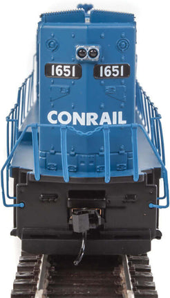 Walthers Trainline 931-2502 | EMD GP15-1 - Standard DC - Conrail (blue, white) | HO Scale - Squeaky's Trains