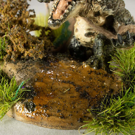 Woodland Scenics / All Game Terrain 6633 | Peel 'n' Plant Tufts - Cattails | Multi Scale - Squeaky's Trains