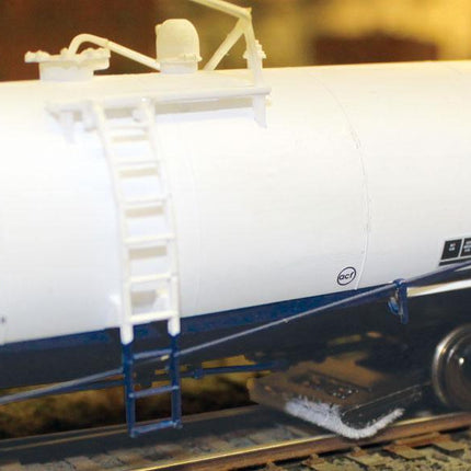 Woodland Scenics 4571 | Dust Monkeys® | HO Scale - Squeaky's Trains