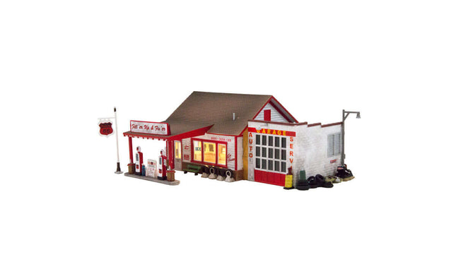 Woodland Scenics 4922 | Fill'er Up & Fix'er - Assembled Building | N Scale - Squeaky's Trains