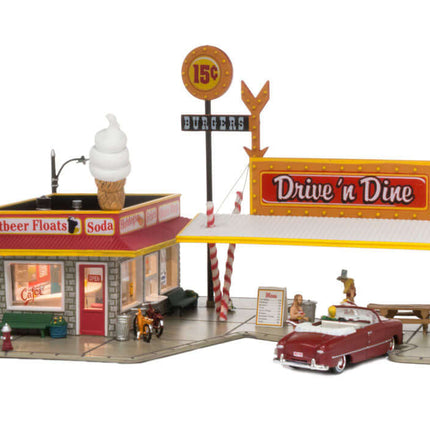 Woodland Scenics 4929 | Drive 'n Dine - Assembled Building | N Scale - Squeaky's Trains