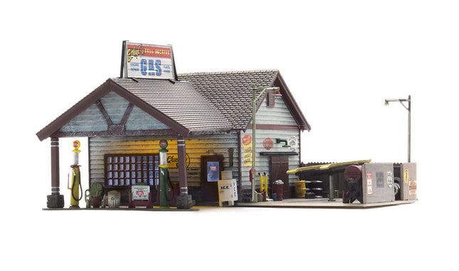 Woodland Scenics 4935 | Ethyl's Gas & Service - Assembled Building | N Scale - Squeaky's Trains