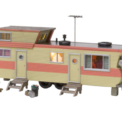 Woodland Scenics 4951 | Double Decker Trailer - Assembled Building | N Scale - Squeaky's Trains