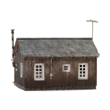 Woodland Scenics 4955 | Rustic Cabin - Assembled Building | N Scale - Squeaky's Trains