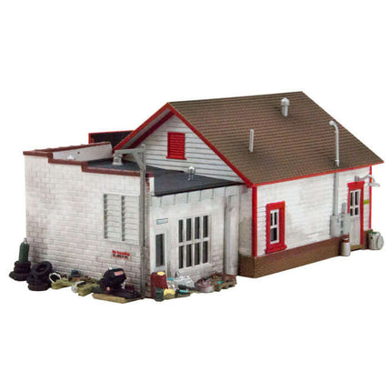 Woodland Scenics 5025 | Fill'er Up & Fix'er - Built-&-Ready | HO Scale - Squeaky's Trains
