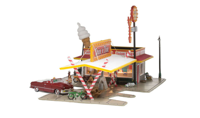 Woodland Scenics 5029 | Drive 'n Dine - Built-&-Ready | HO Scale - Squeaky's Trains