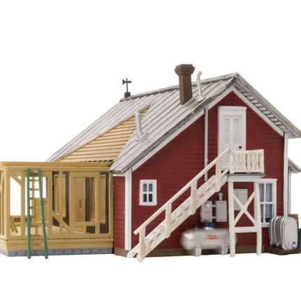 Woodland Scenics 5031 | Country Store Expansion - Built-&-Ready | HO Scale - Squeaky's Trains
