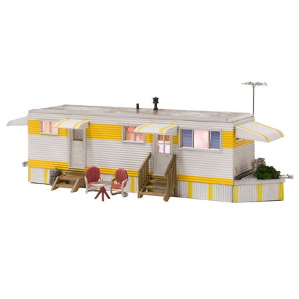 Woodland Scenics 5062 | Sunny Days Trailer | HO Scale - Squeaky's Trains