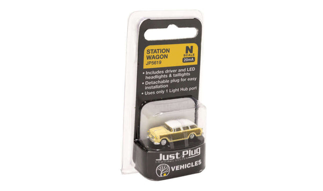 Woodland Scenics 5619 | Just Plug® Vehicles - Station Wagon | N Scale - Squeaky's Trains