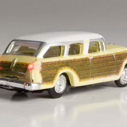 Woodland Scenics 5619 | Just Plug® Vehicles - Station Wagon | N Scale - Squeaky's Trains