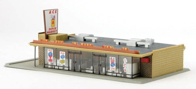 Life-Like 433-1330 Ace Super Market HO Scale building kit - assembled view