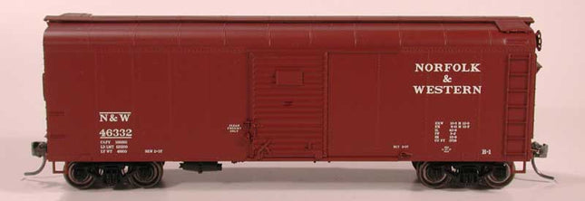 Bowser HO Scale X31 Double-Door Round Roof Boxcar in Norfolk & Western #46332 design with red finish.