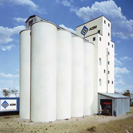 Walthers Cornerstone 3023 | Elevator Add-on Silos Building Kit | HO Scale