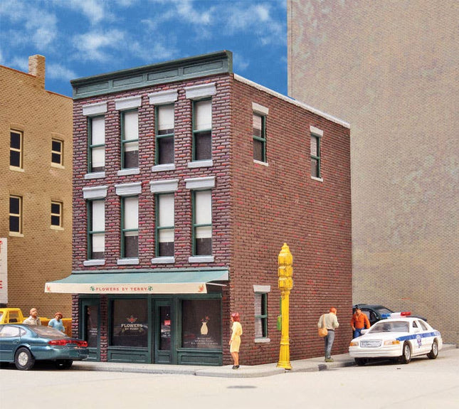 Walthers Cornerstone 3473 | Flowers by Terry Building Kit | HO Scale