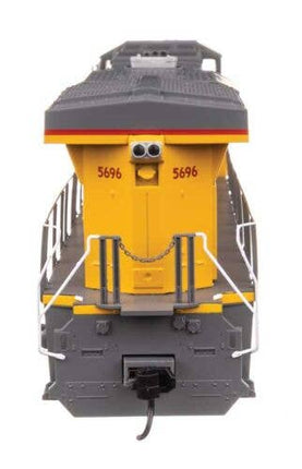 WalthersMainline 910-20234 GE ES44AC Union Pacific #5696 HO Scale - cab detail